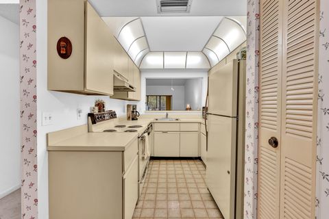 Tiny photo for 3529 Englewood Drive #321, Lake Worth, FL 33467 (MLS # R11157628)
