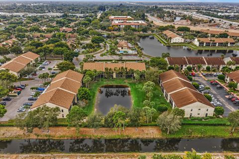 Tiny photo for 3529 Englewood Drive #321, Lake Worth, FL 33467 (MLS # R11157628)