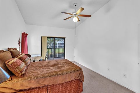 Tiny photo for 3529 Englewood Drive #321, Lake Worth, FL 33467 (MLS # R11157628)
