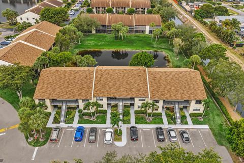 Tiny photo for 3529 Englewood Drive #321, Lake Worth, FL 33467 (MLS # R11157628)