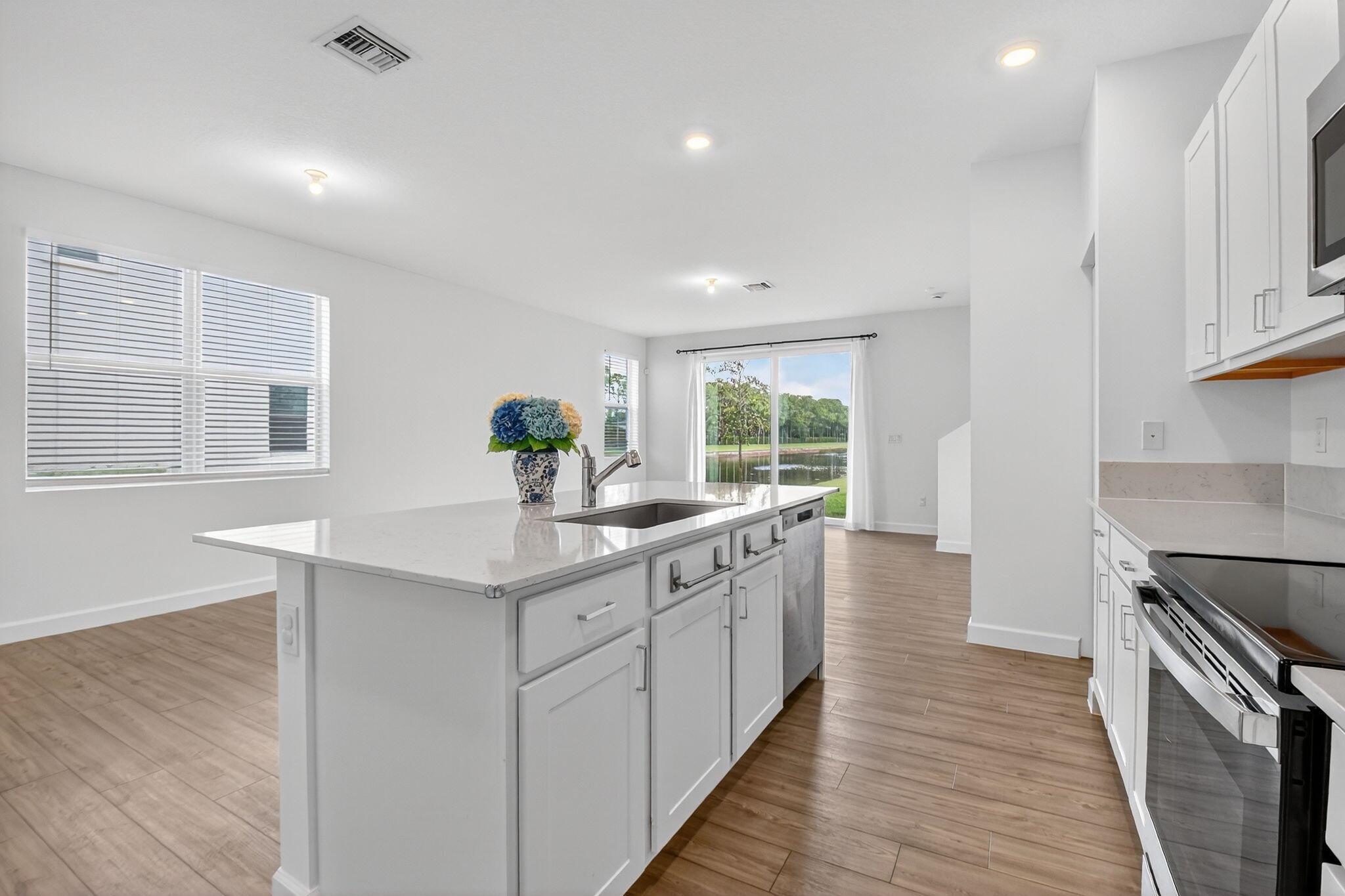 HEATHWOOD RESERVE PUD - Residential Lease