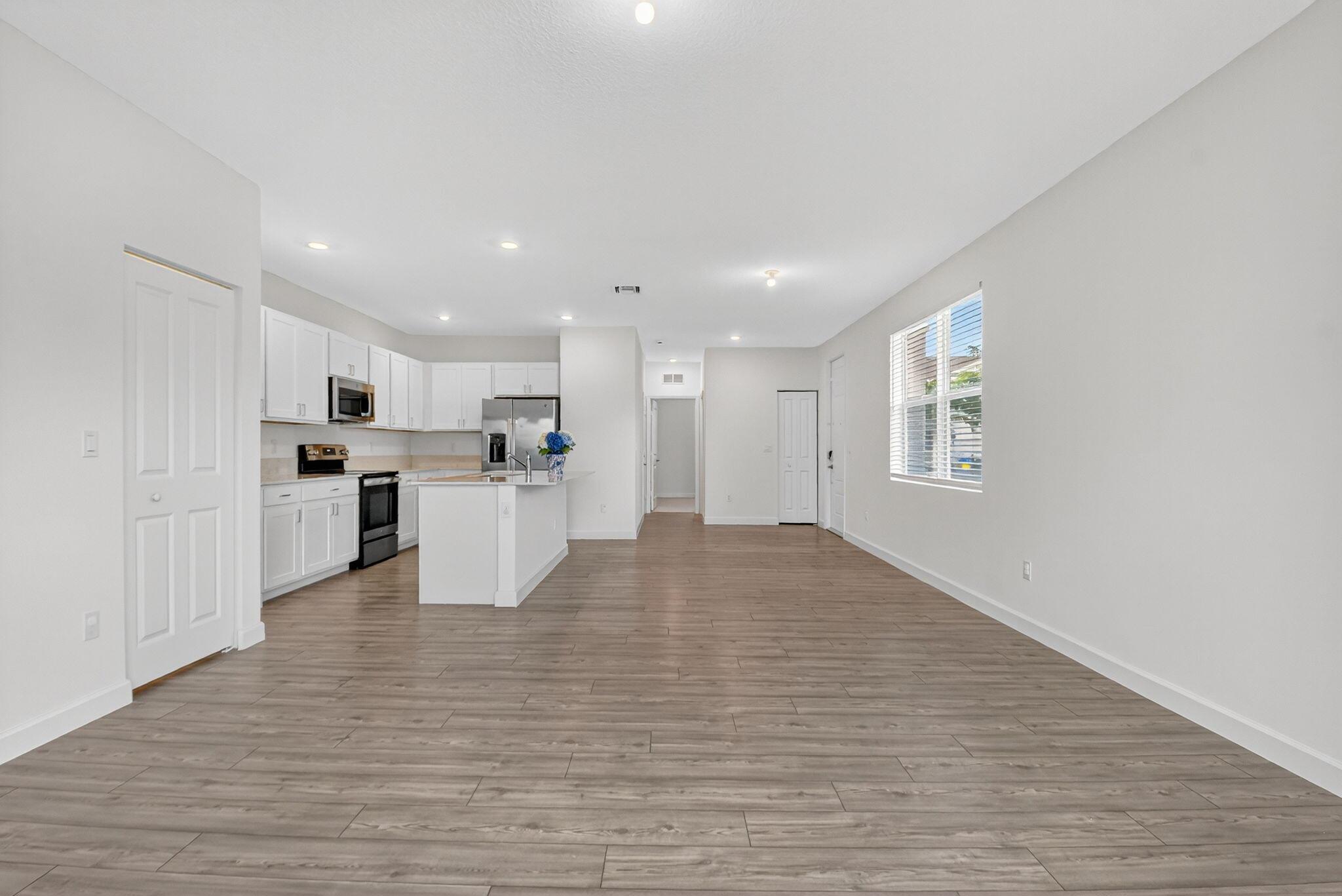 HEATHWOOD RESERVE PUD - Residential Lease