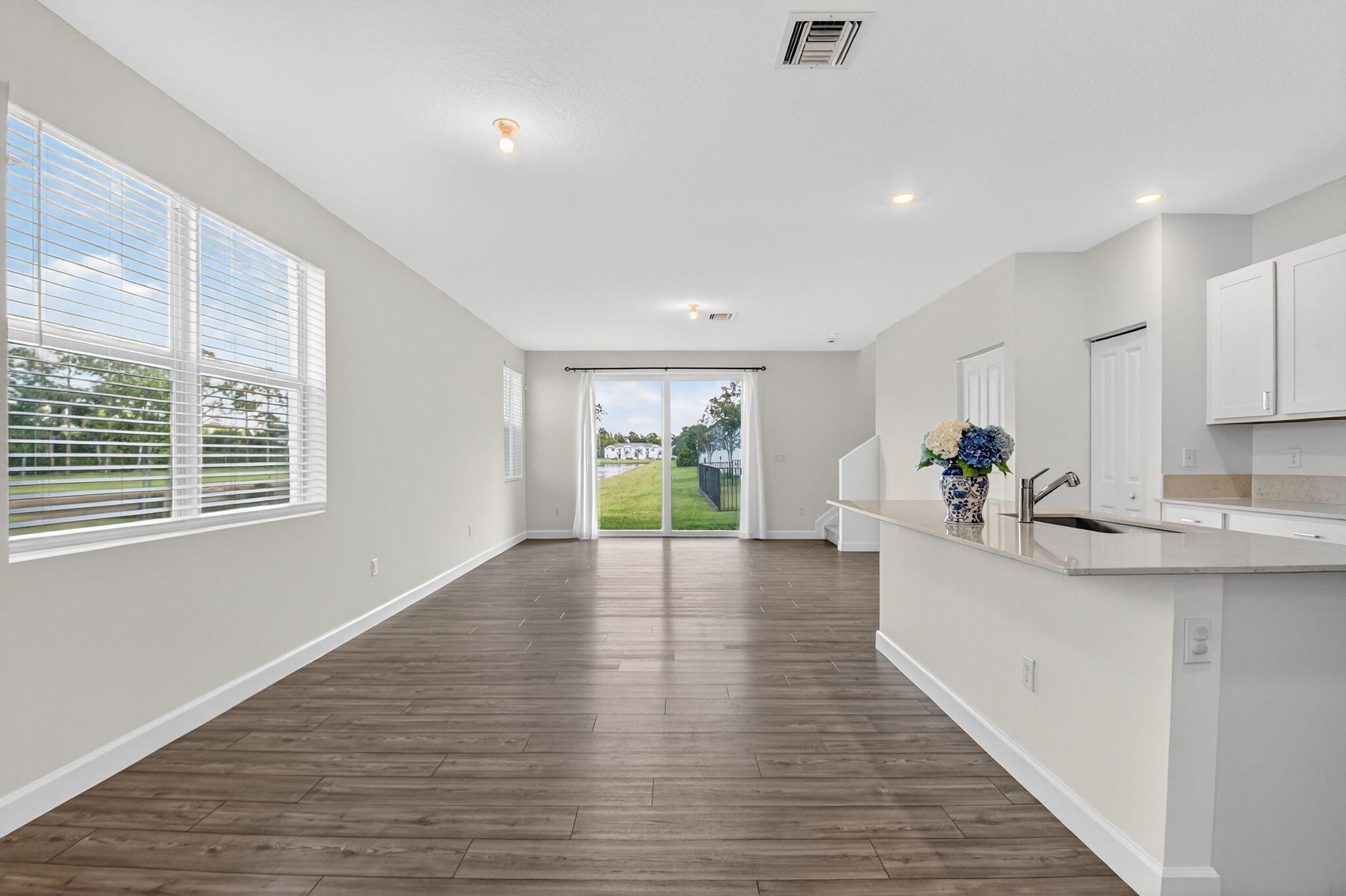 HEATHWOOD RESERVE PUD - Residential Lease