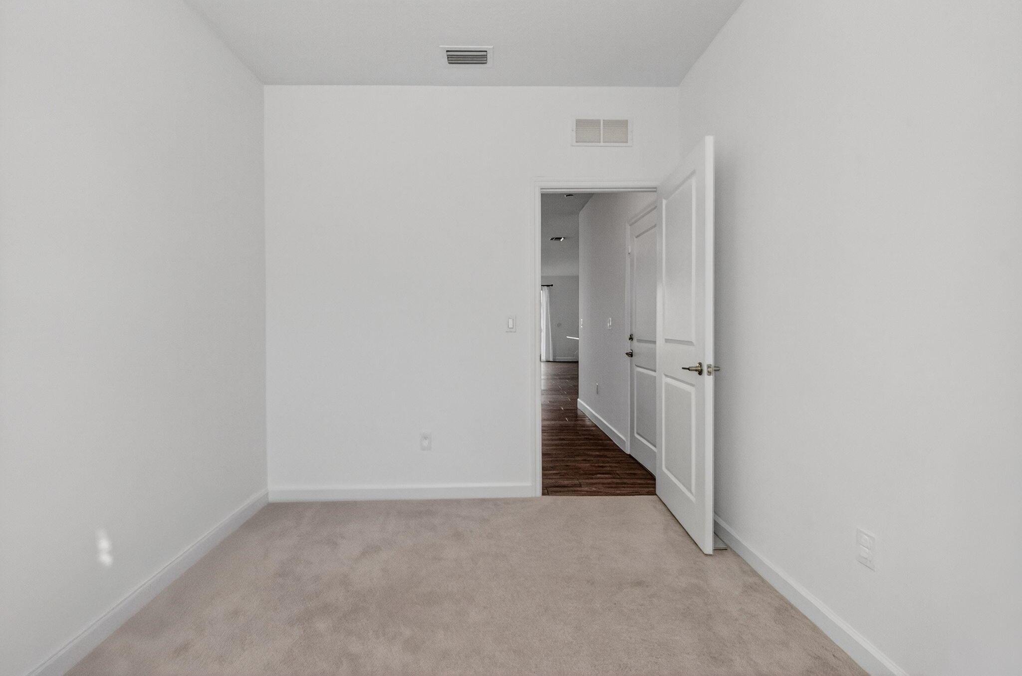 HEATHWOOD RESERVE PUD - Residential Lease