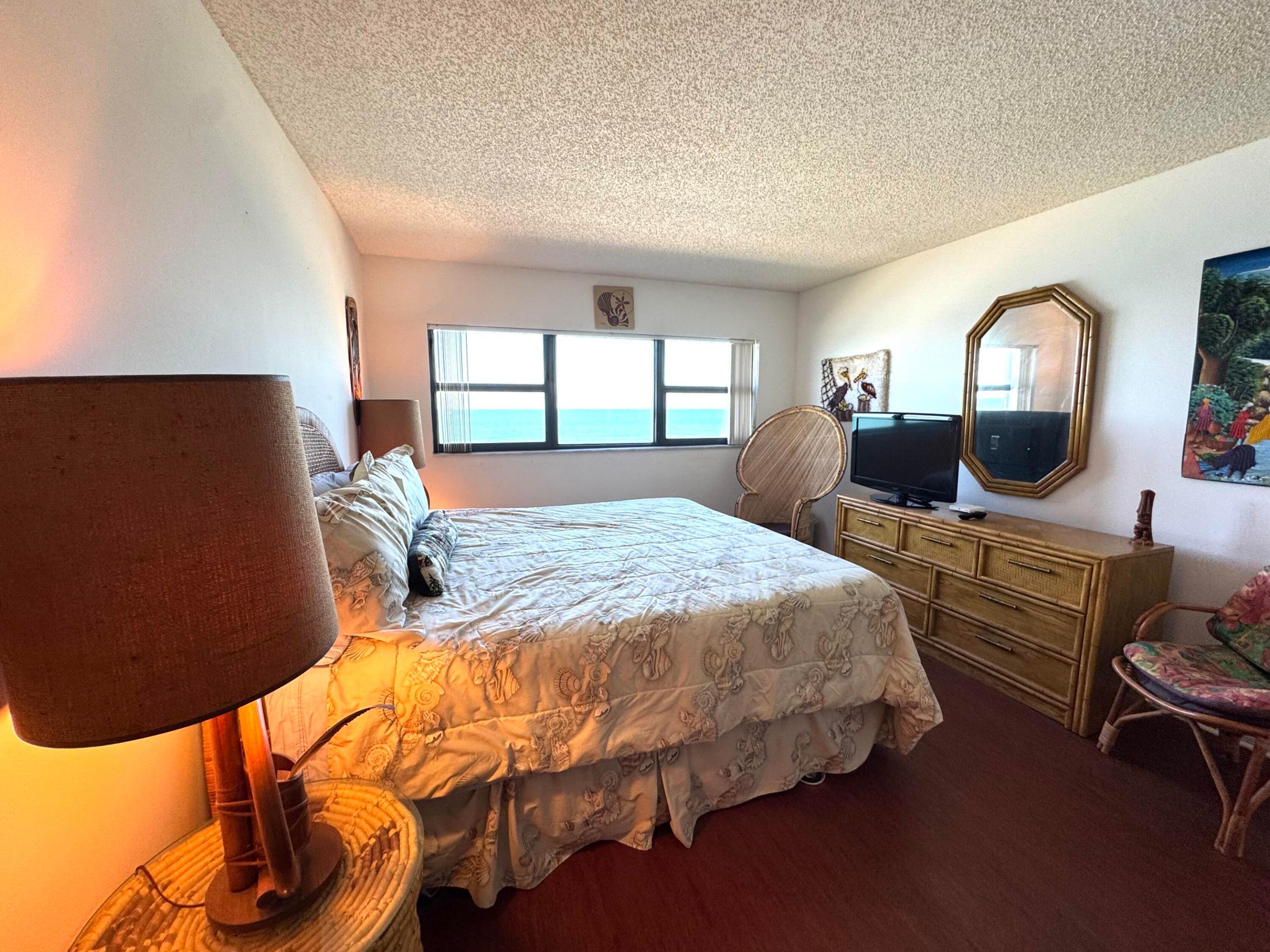 SAND DOLLAR VILLAS CONDOMINIUM B - Residential