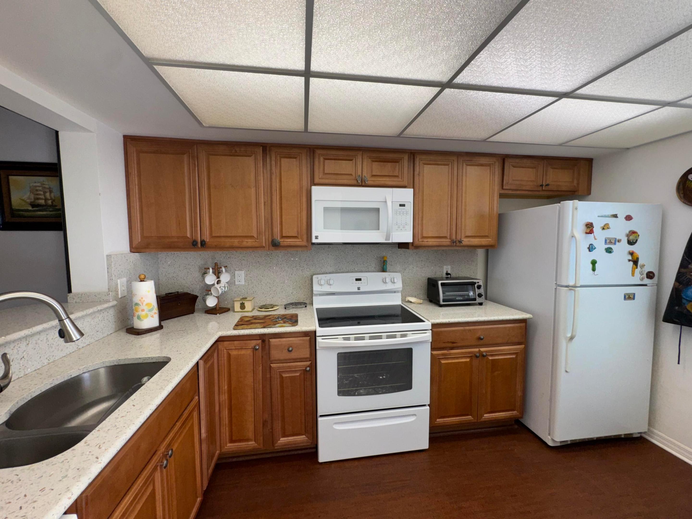 SAND DOLLAR VILLAS CONDOMINIUM B - Residential