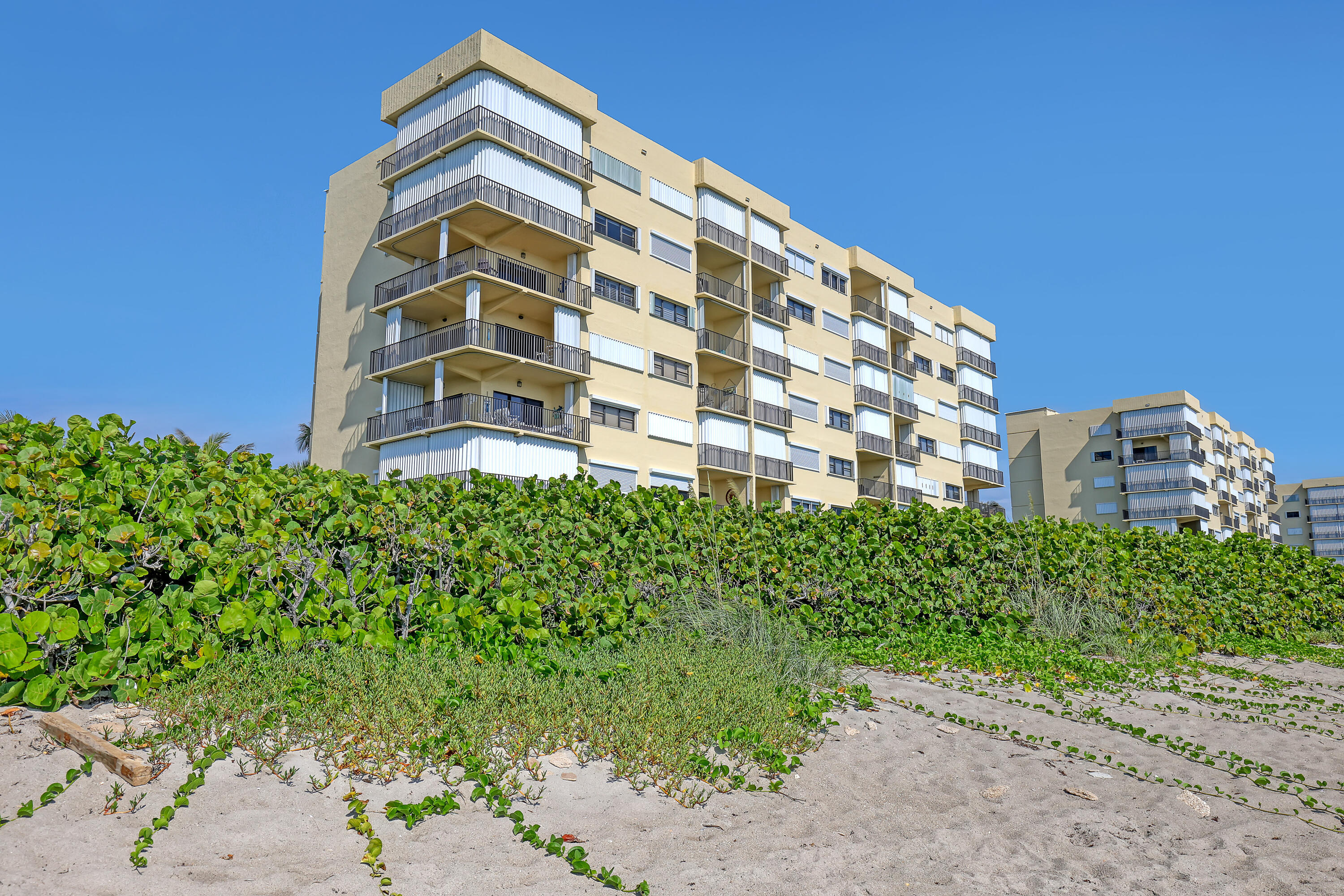 SAND DOLLAR VILLAS CONDOMINIUM B - Residential