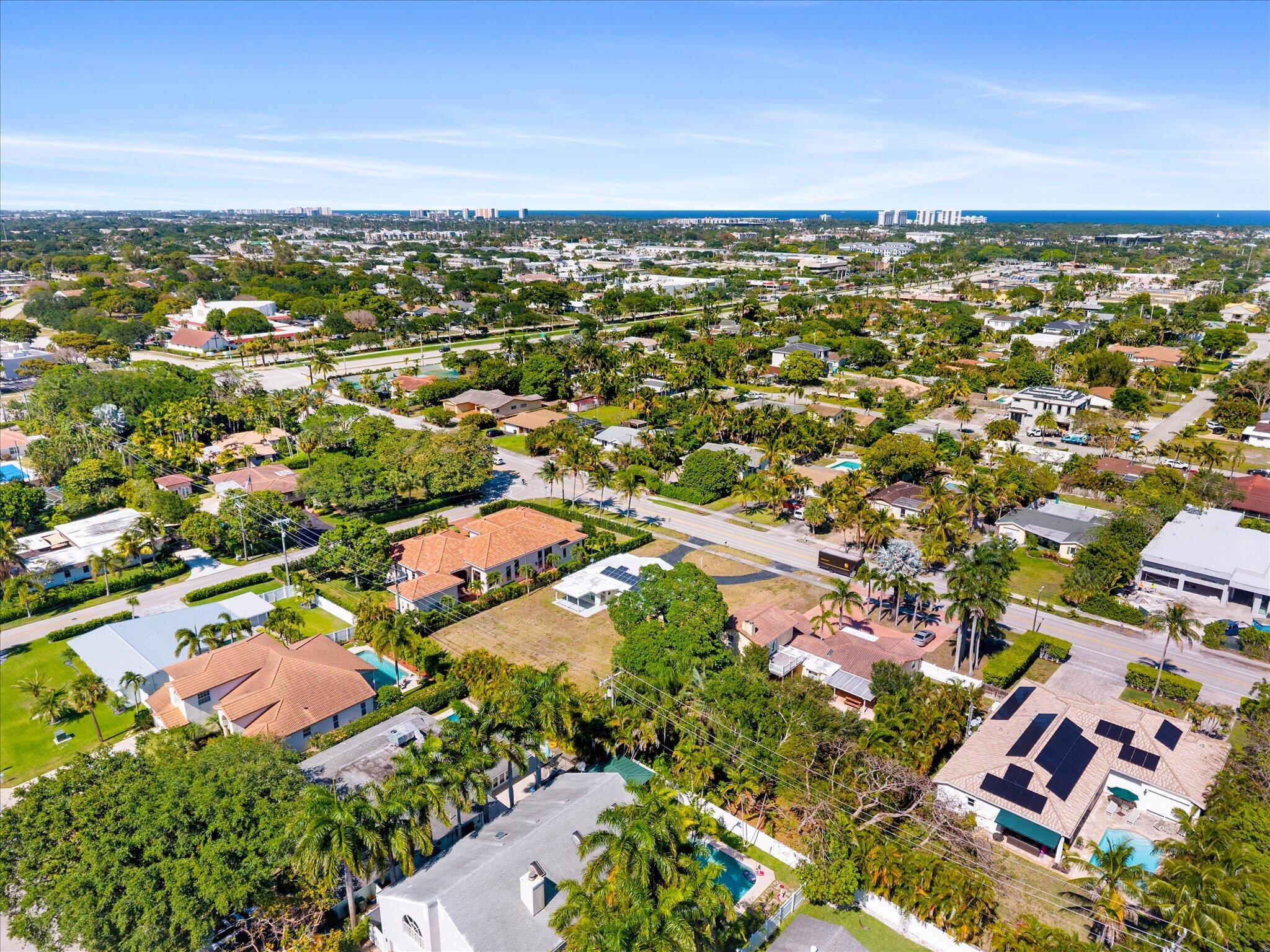BOCA RATON HILLS SEC 2 - Residential