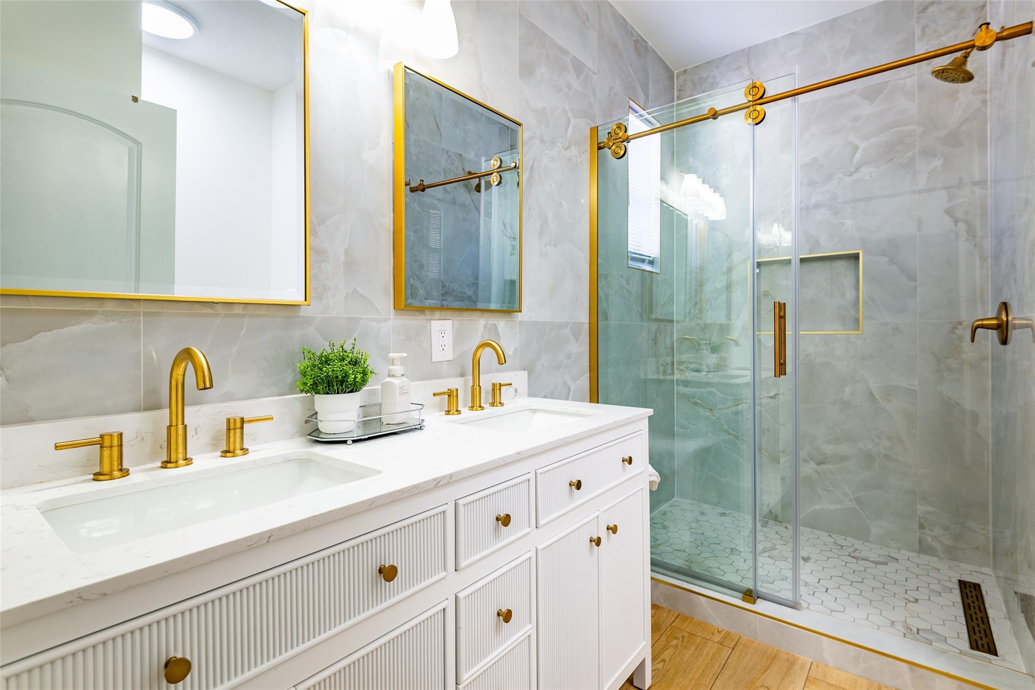 SHOMA COURTYARDS - Residential