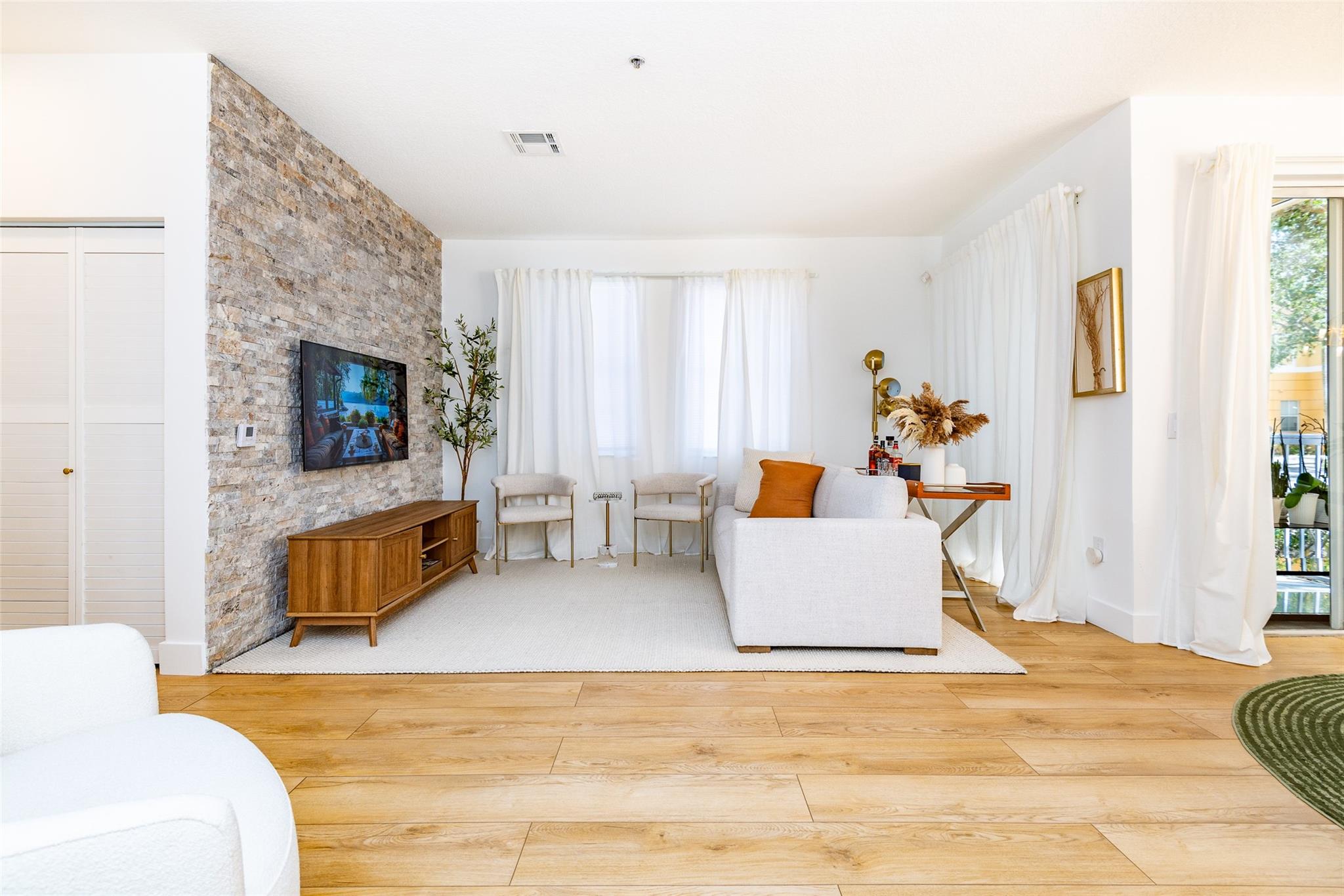 SHOMA COURTYARDS - Residential