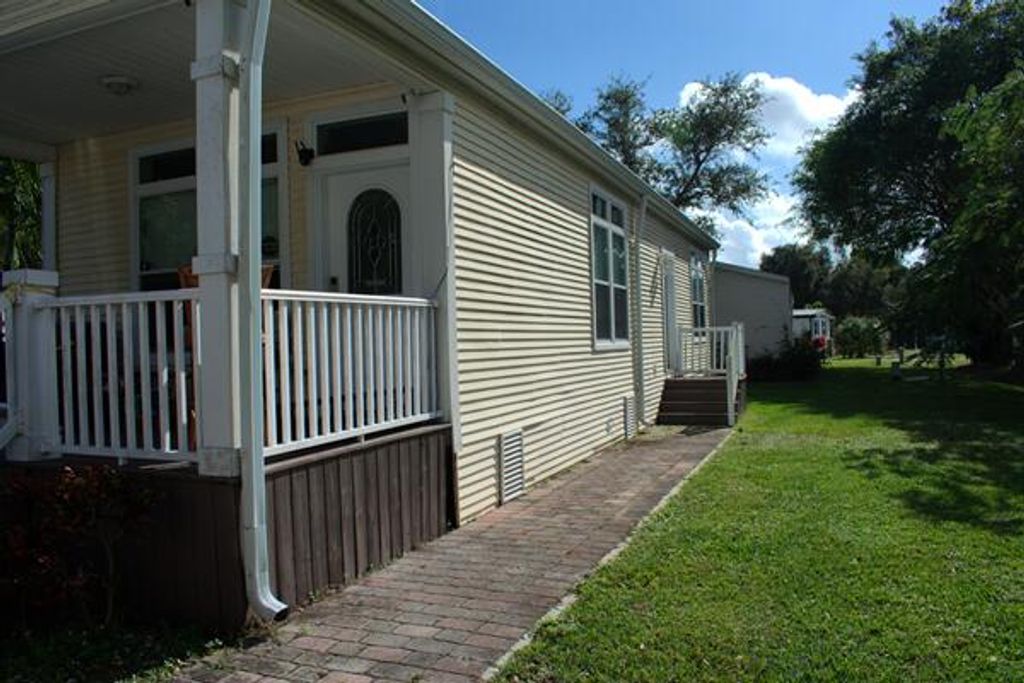 Photo of 2555 Pga Boulevard #42, Palm Beach Gardens, FL 33410 (MLS # R11149924)