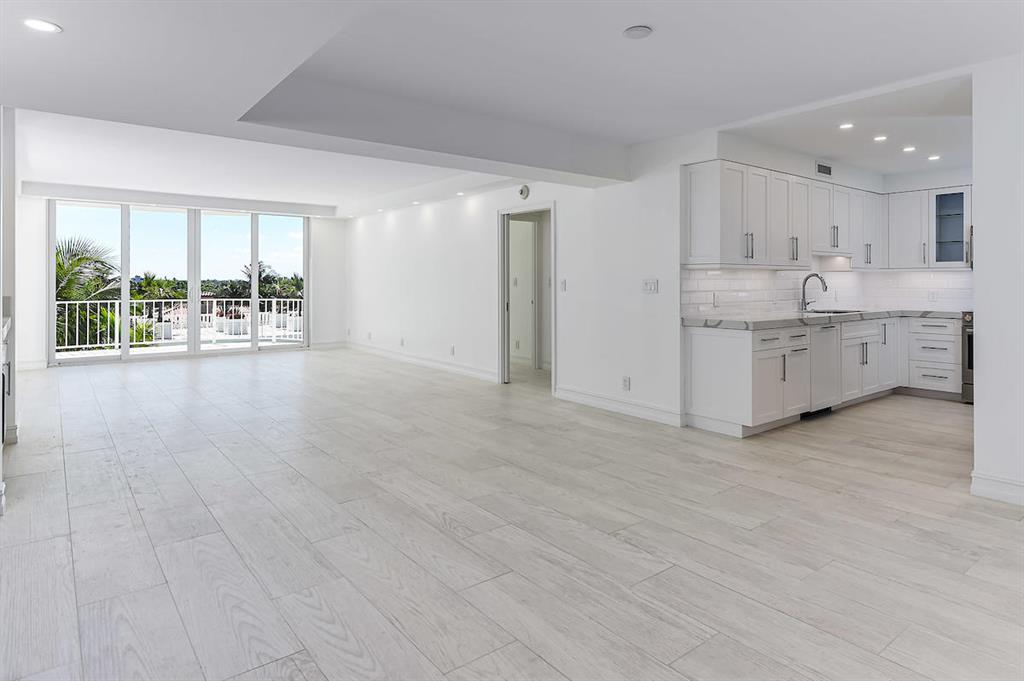 WINTHROP HOUSE CONDO - Residential