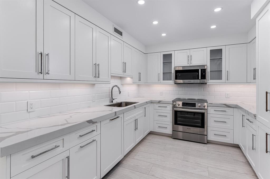 WINTHROP HOUSE CONDO - Residential