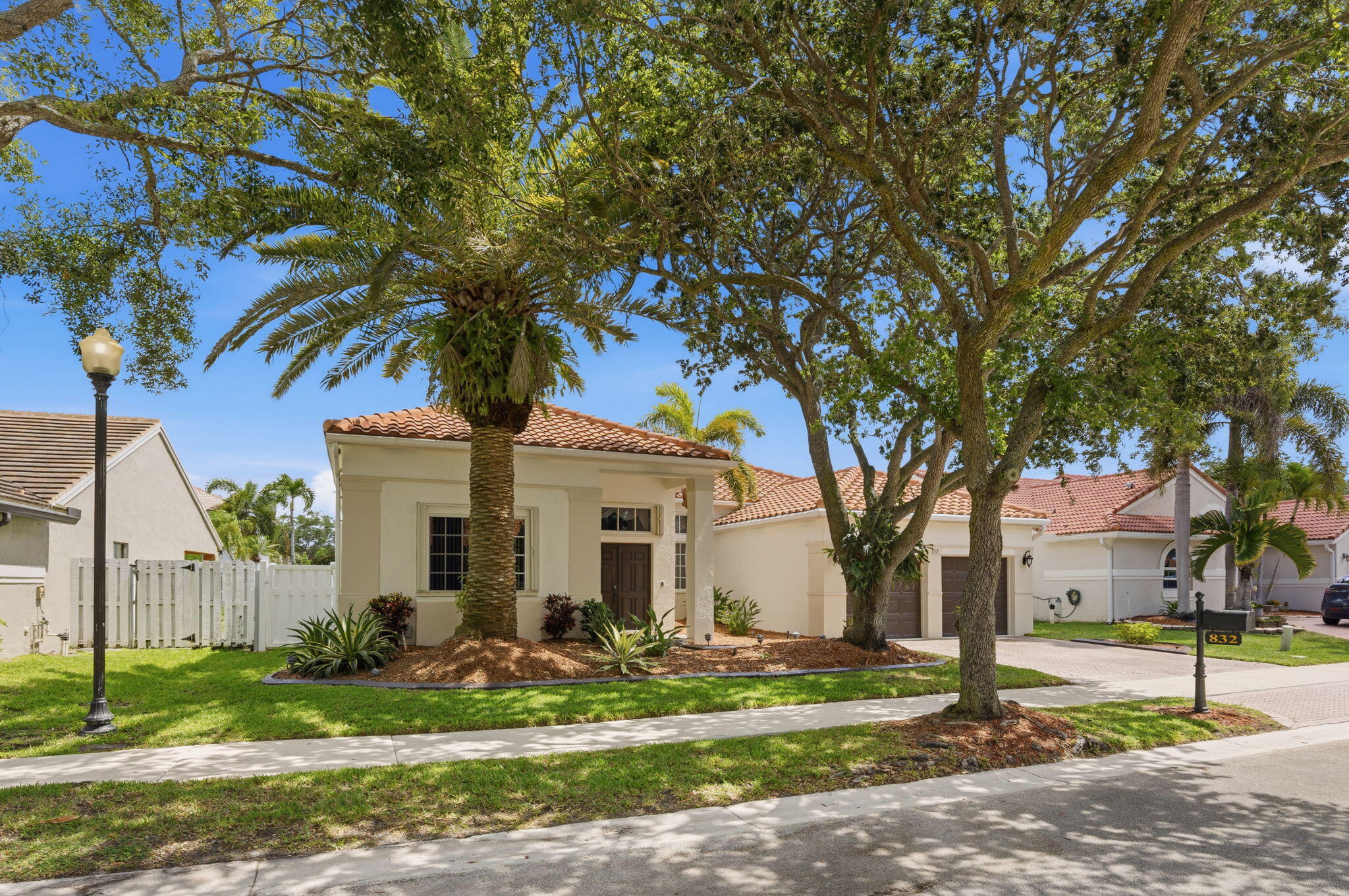 832 Heritage Drive