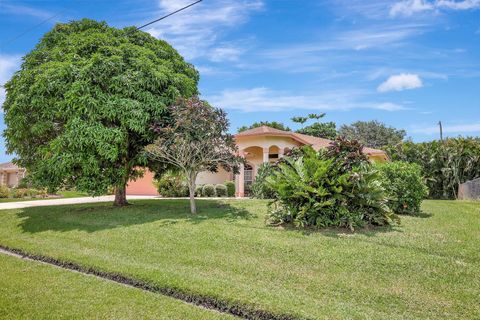 A home in Port St Lucie