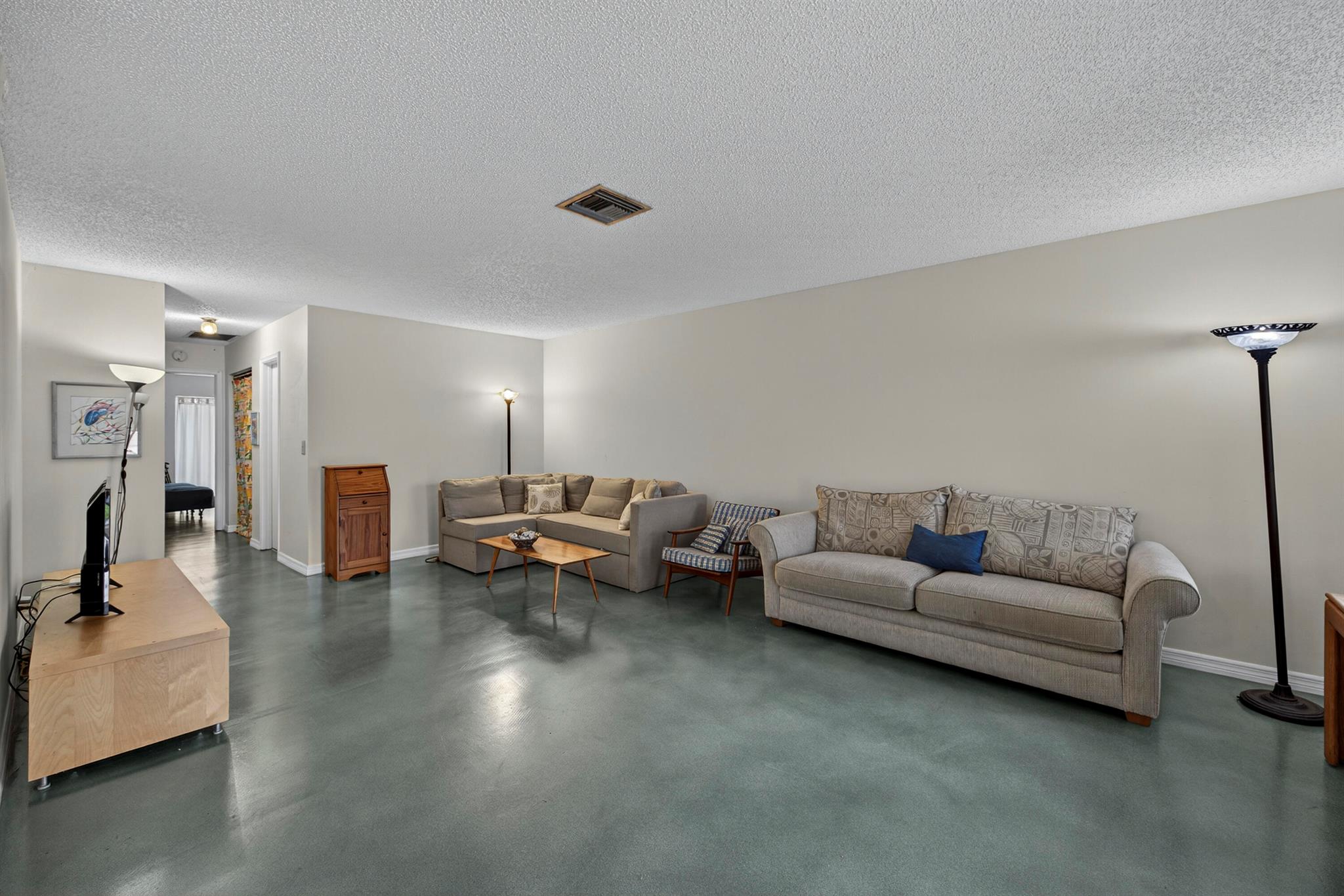 DELRAY VILLAS 1 - Residential