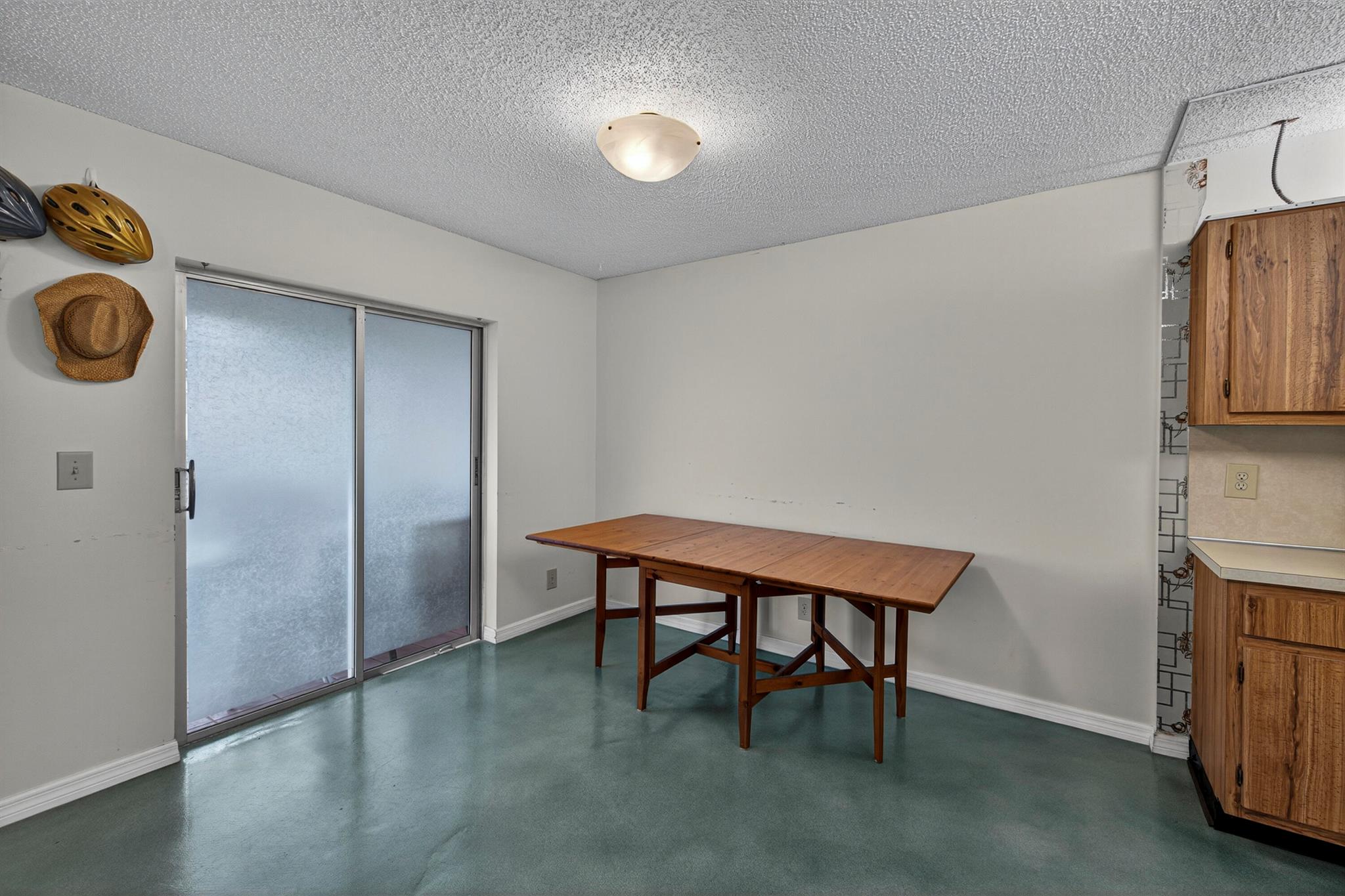 DELRAY VILLAS 1 - Residential