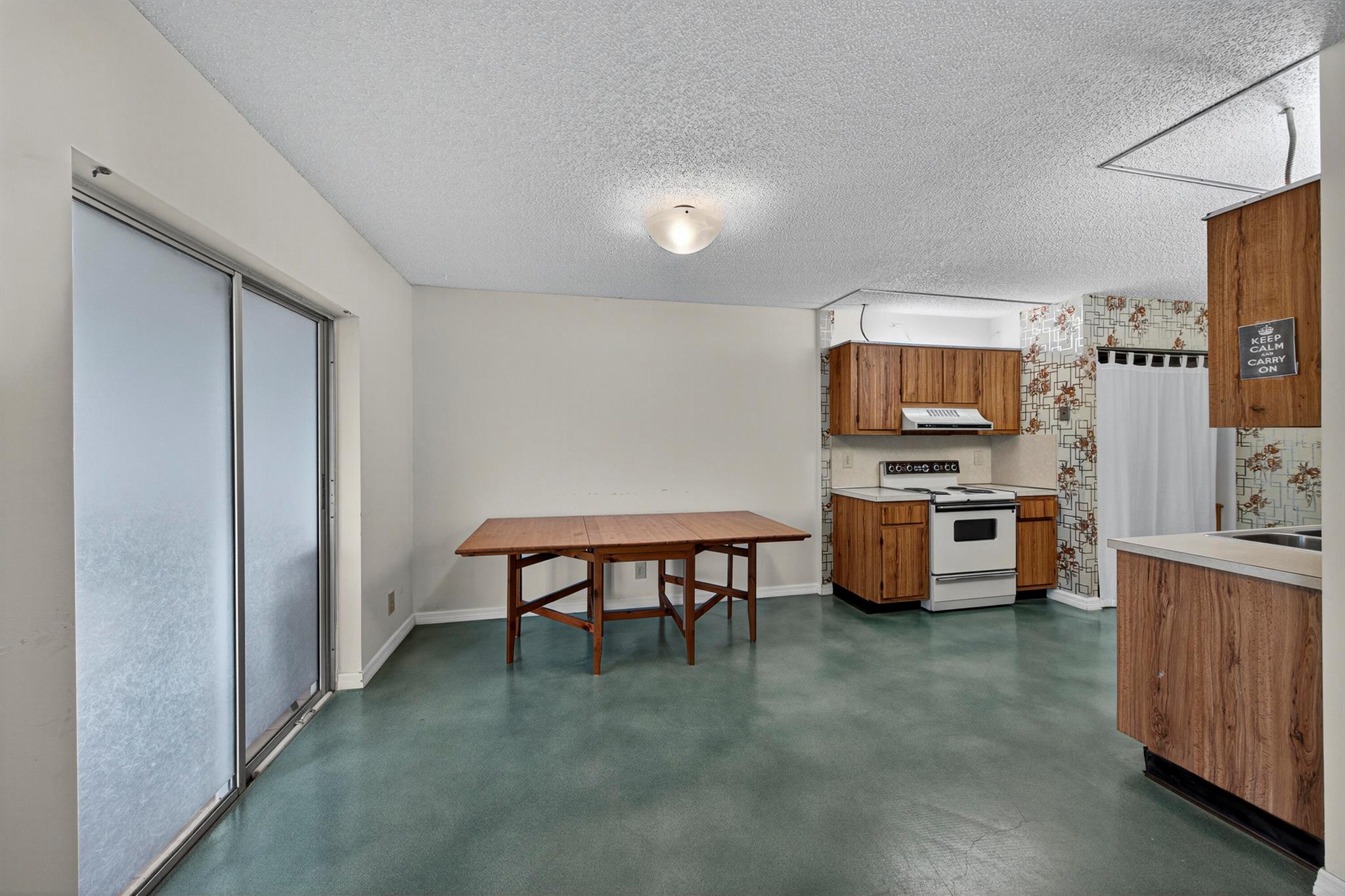 DELRAY VILLAS 1 - Residential