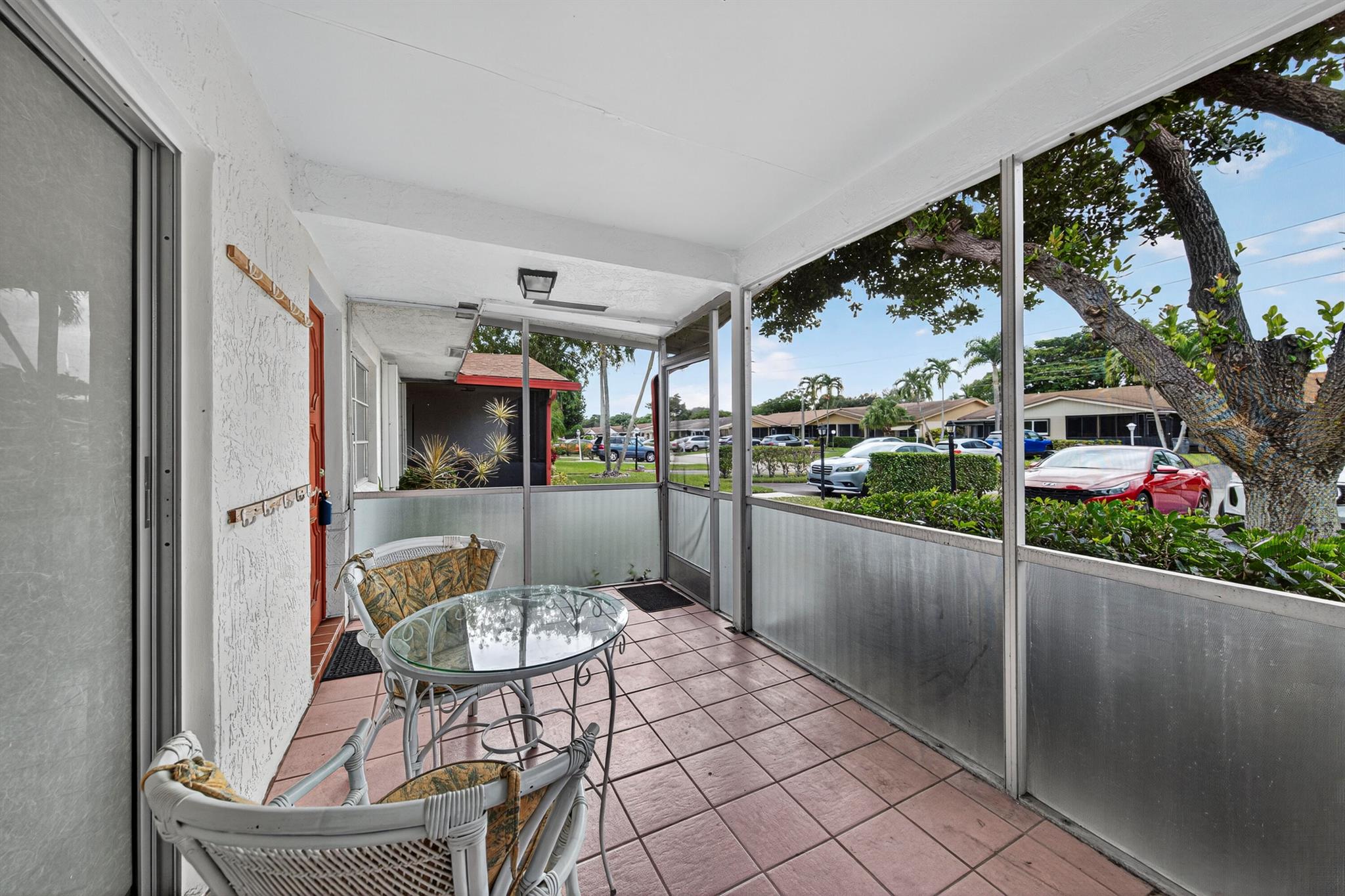 DELRAY VILLAS 1 - Residential