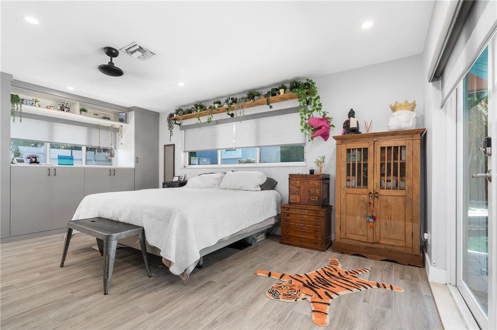 Bel-Air 32-10 B - Residential
