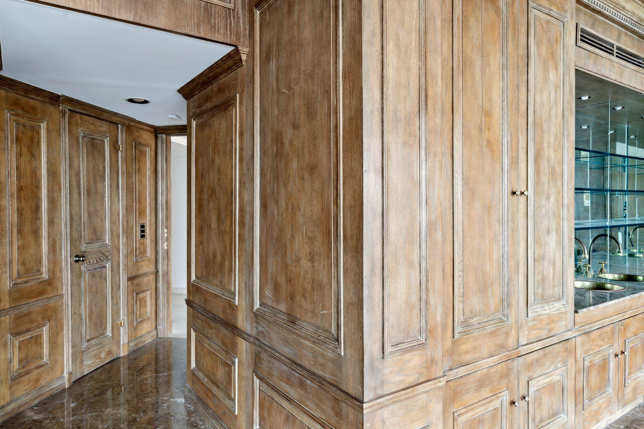 TWO THOUSAND CONDO - Residential