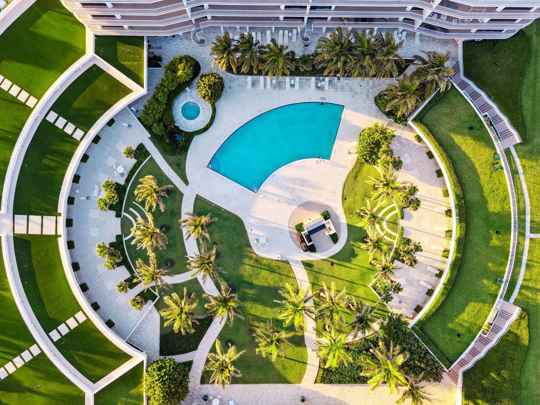 TWO THOUSAND CONDO - Residential