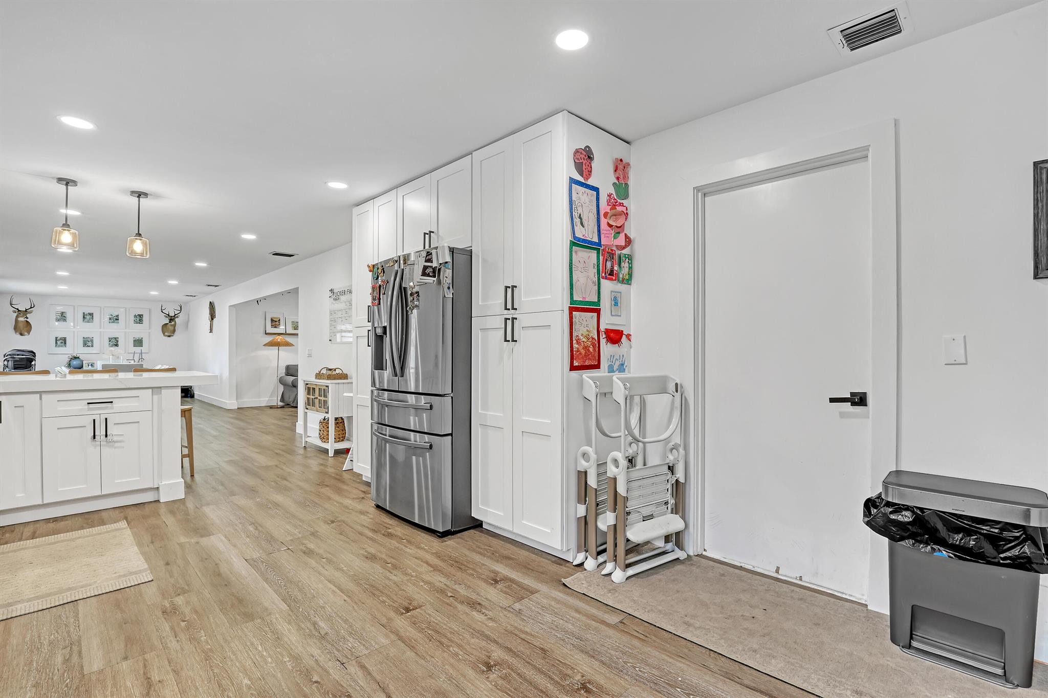 LAKE CLARKE HEIGHTS - Residential