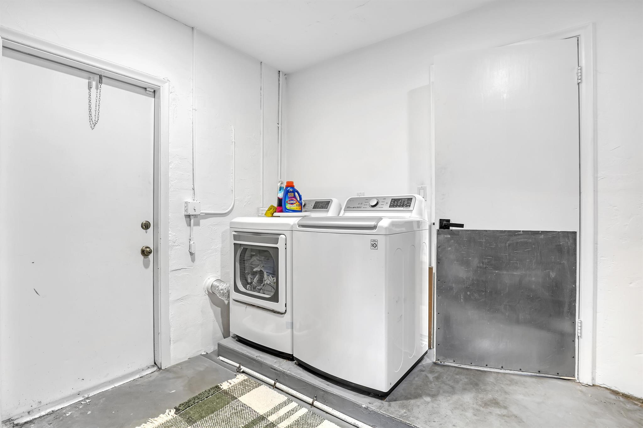 LAKE CLARKE HEIGHTS - Residential