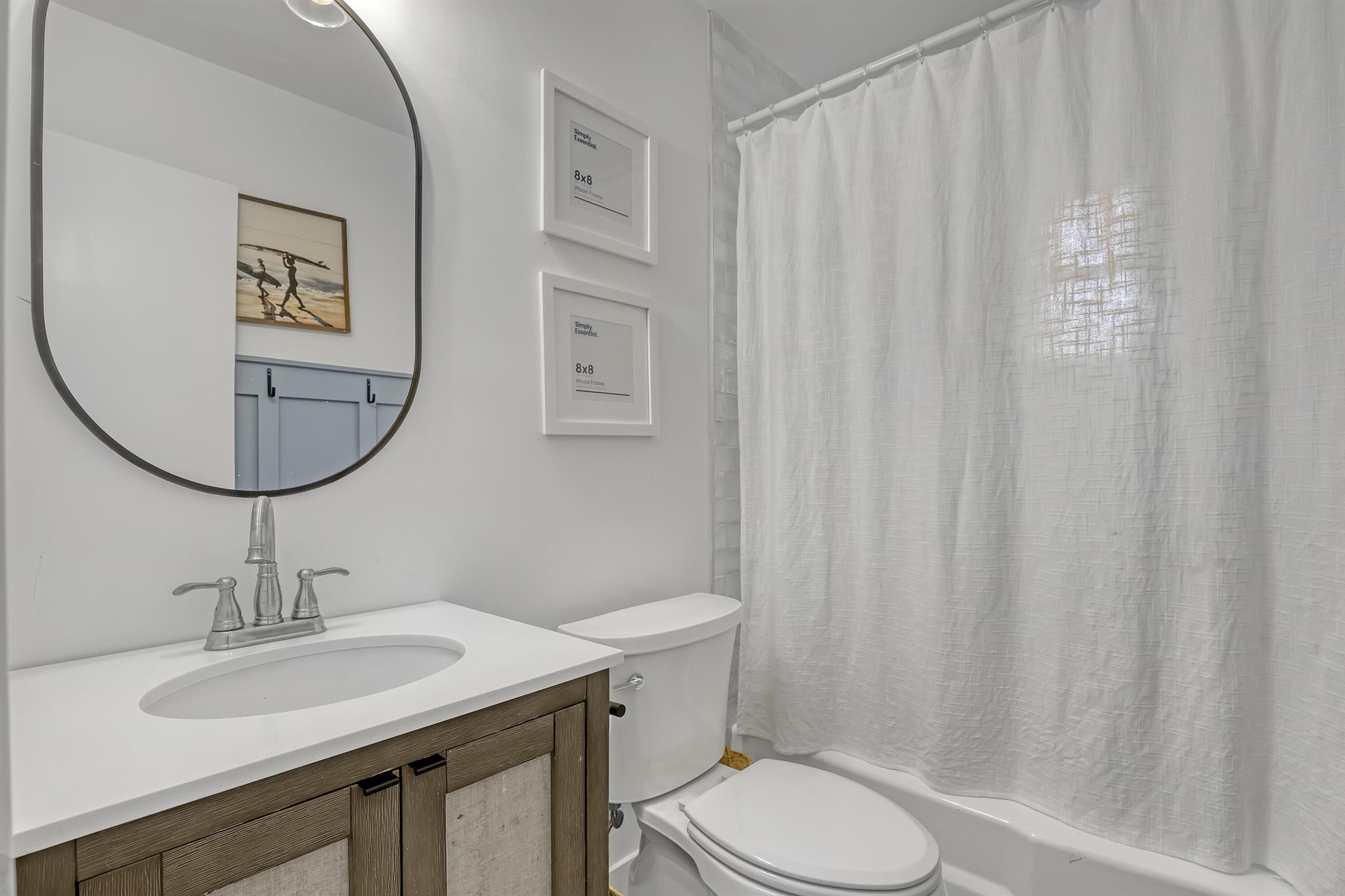 LAKE CLARKE HEIGHTS - Residential