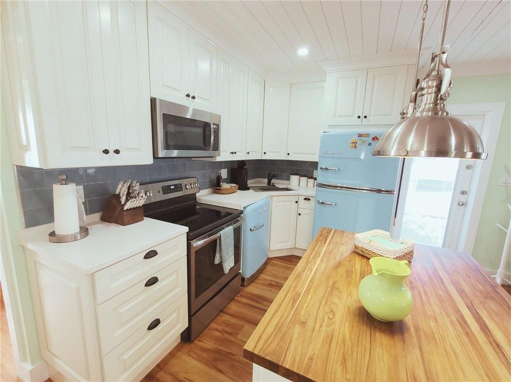 Oasis Surfside Condo - Residential