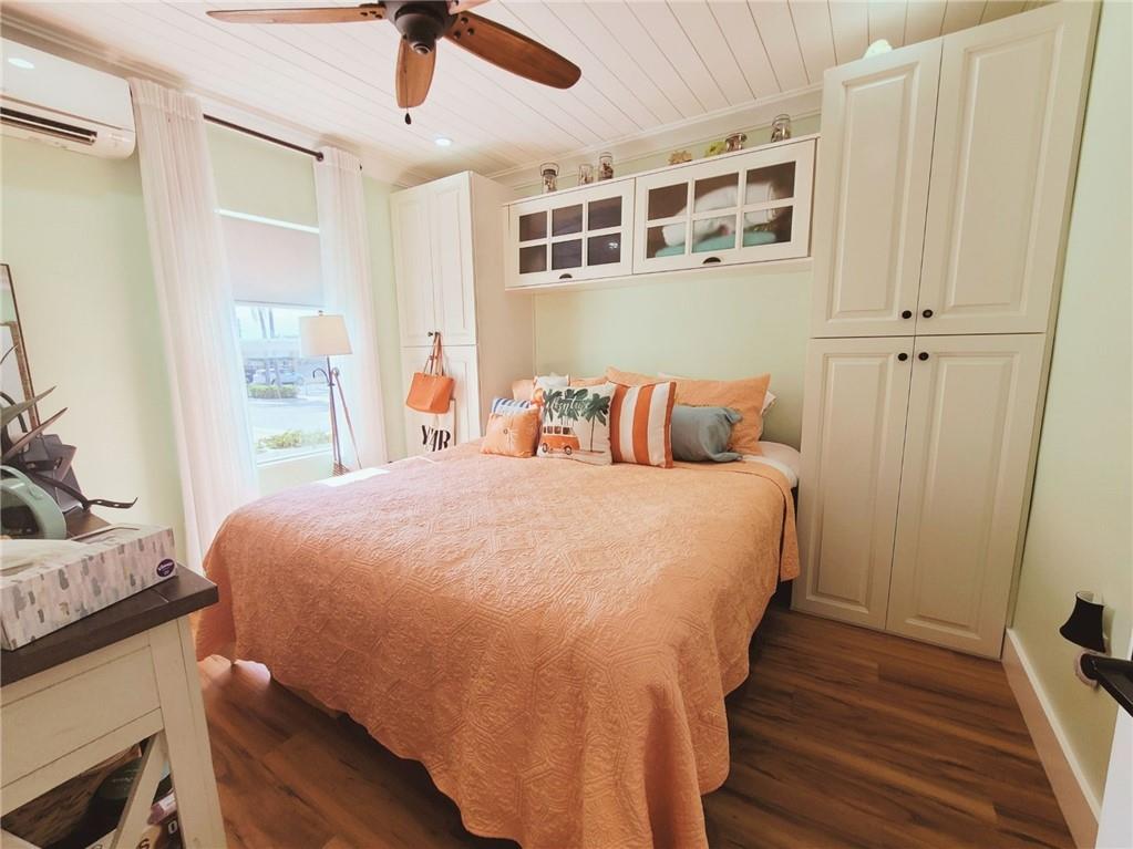 Oasis Surfside Condo - Residential