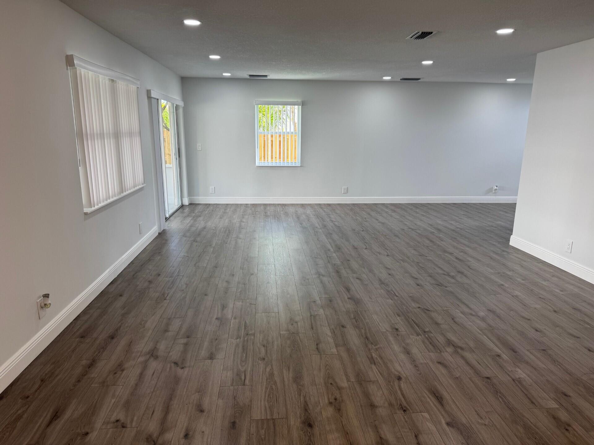 CORAL BAY PARCEL I EAST - Residential