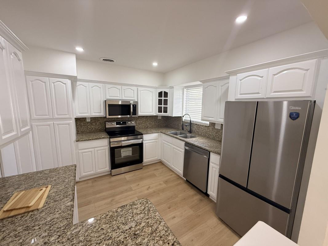 Orangebrook Golf Ests - Residential