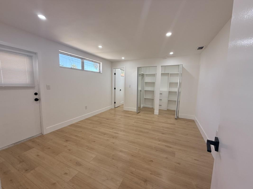 Orangebrook Golf Ests - Residential