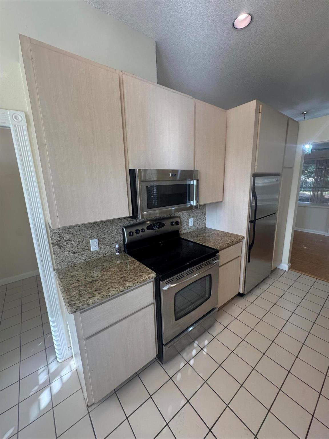 BEAR ISLAND - Residential Lease