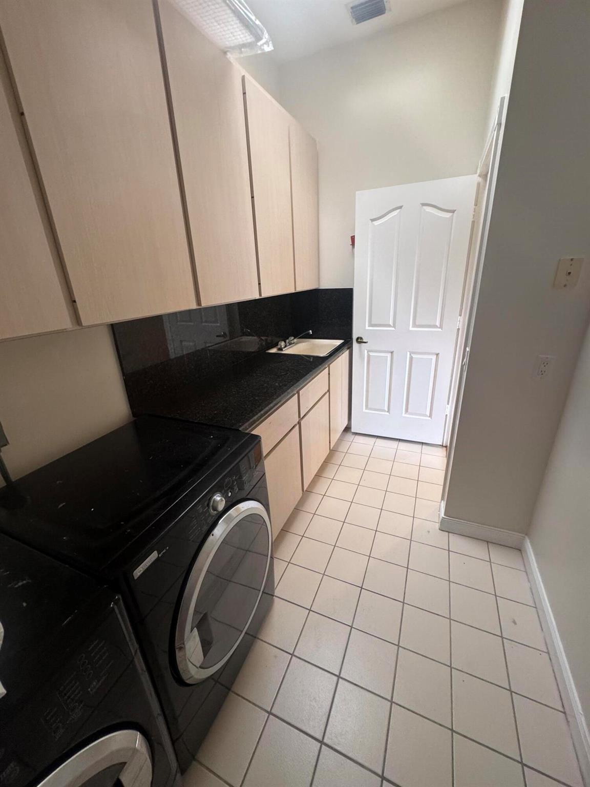 BEAR ISLAND - Residential Lease