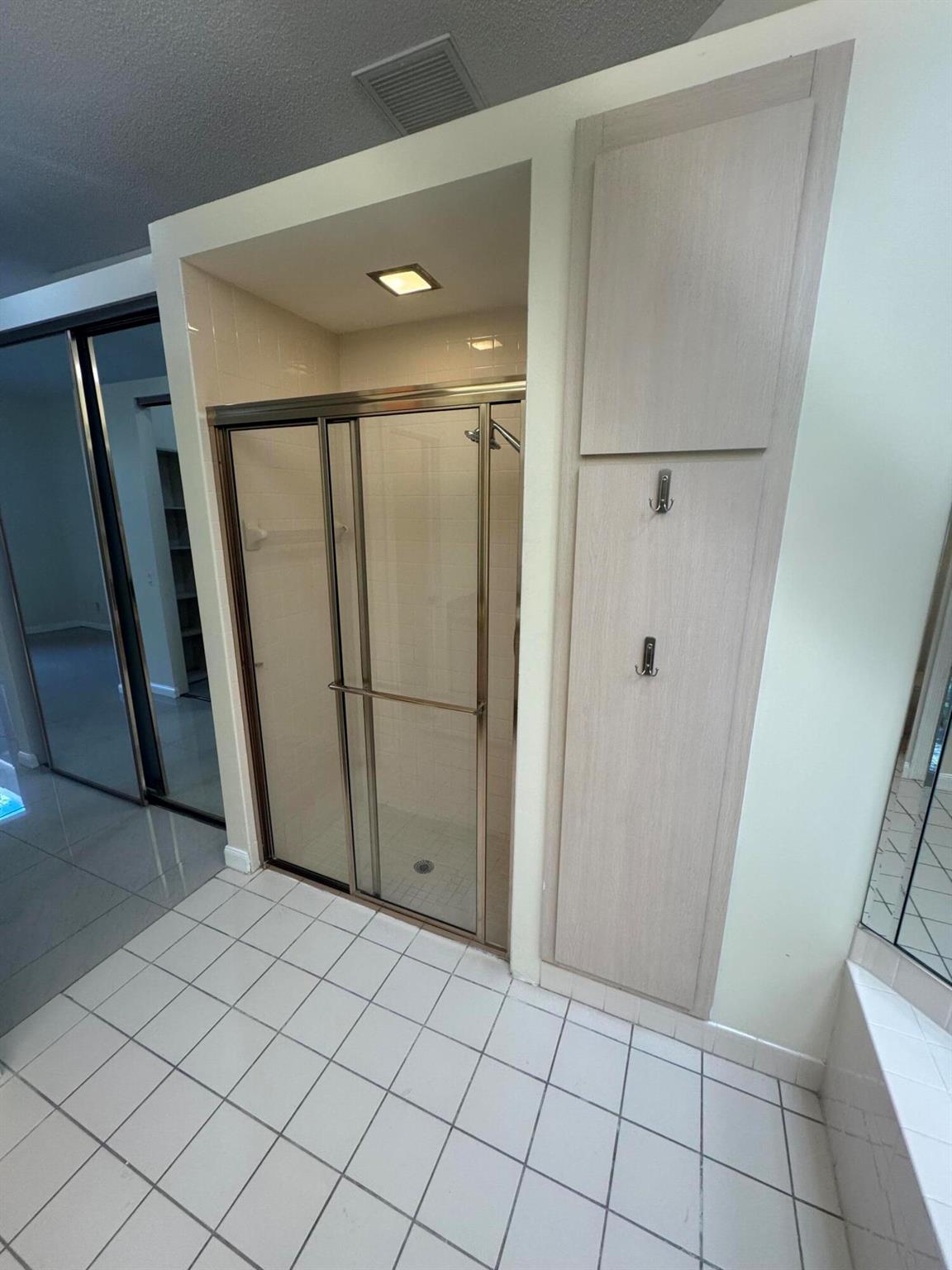 BEAR ISLAND - Residential Lease