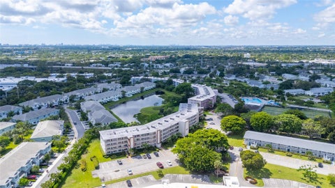 Tiny photo for 417 Richmond C #417, Deerfield Beach, FL 33442 (MLS # F10555414)