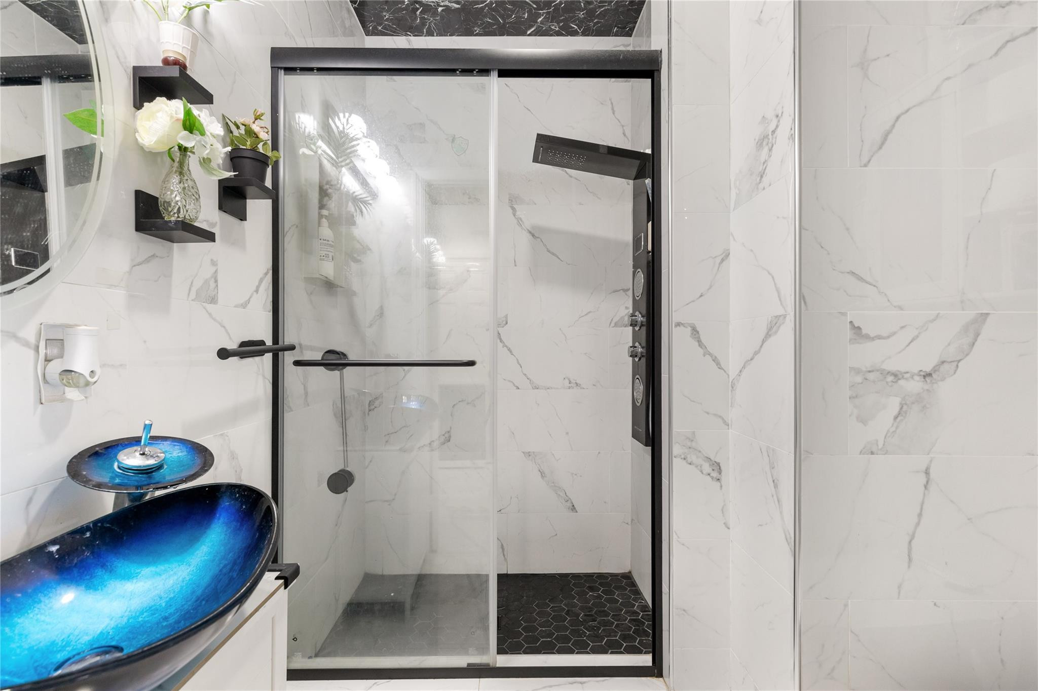 Allegro - Residential