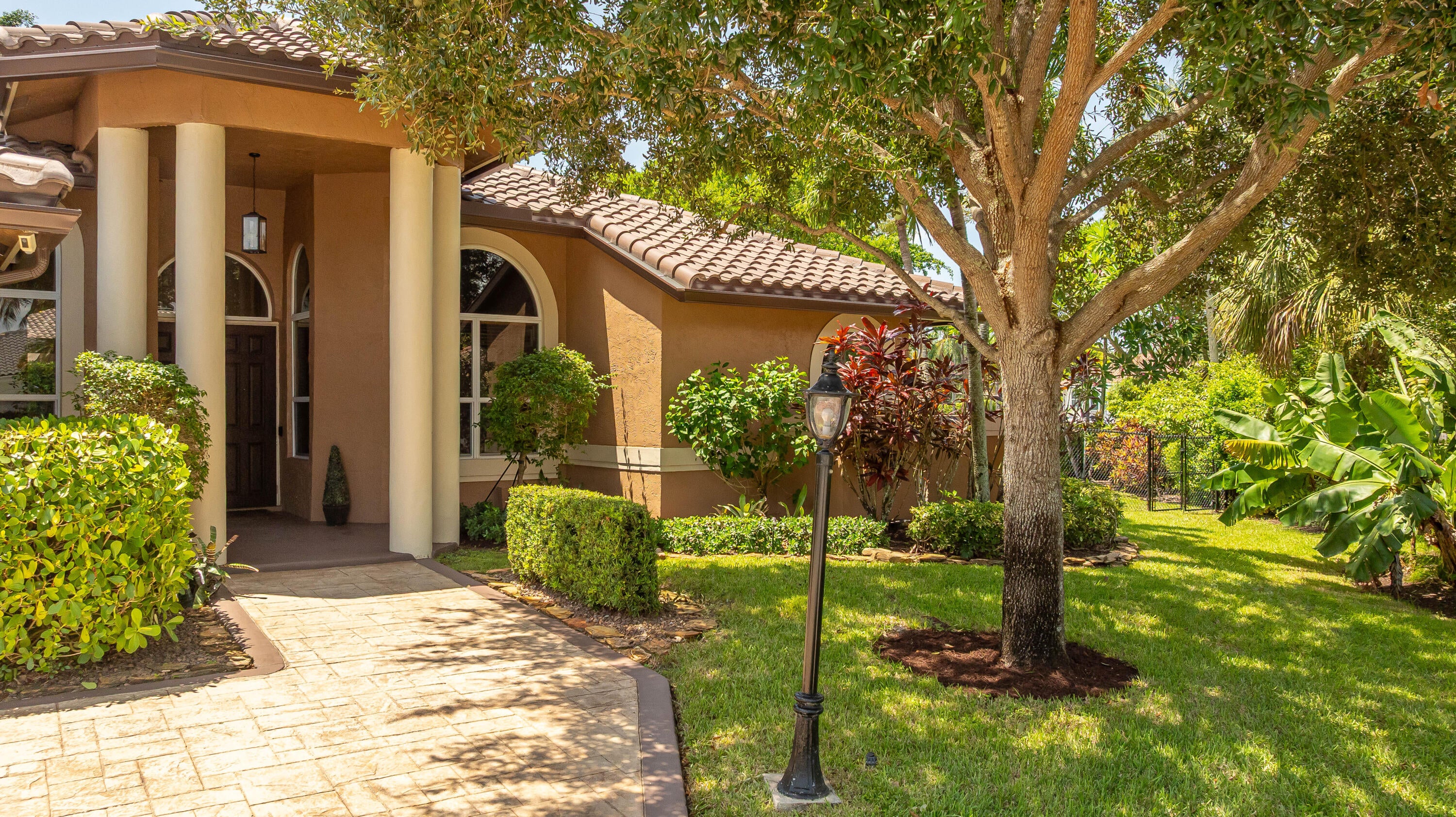 5805 NW 97th Drive