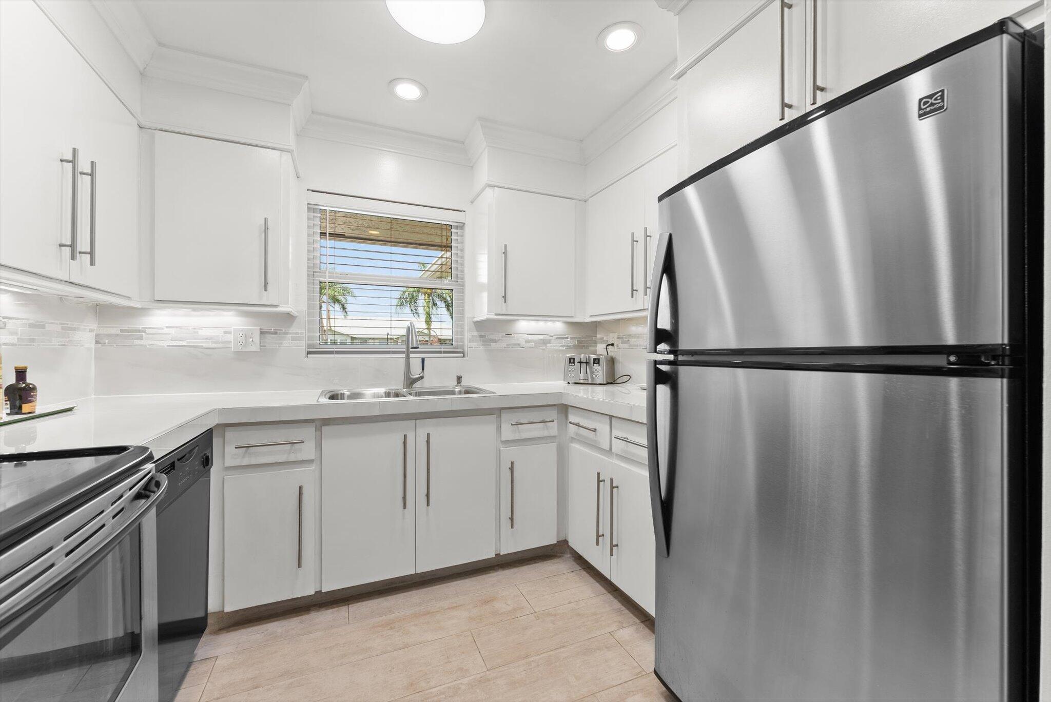 HIGH POINT OF DELRAY WEST - Residential