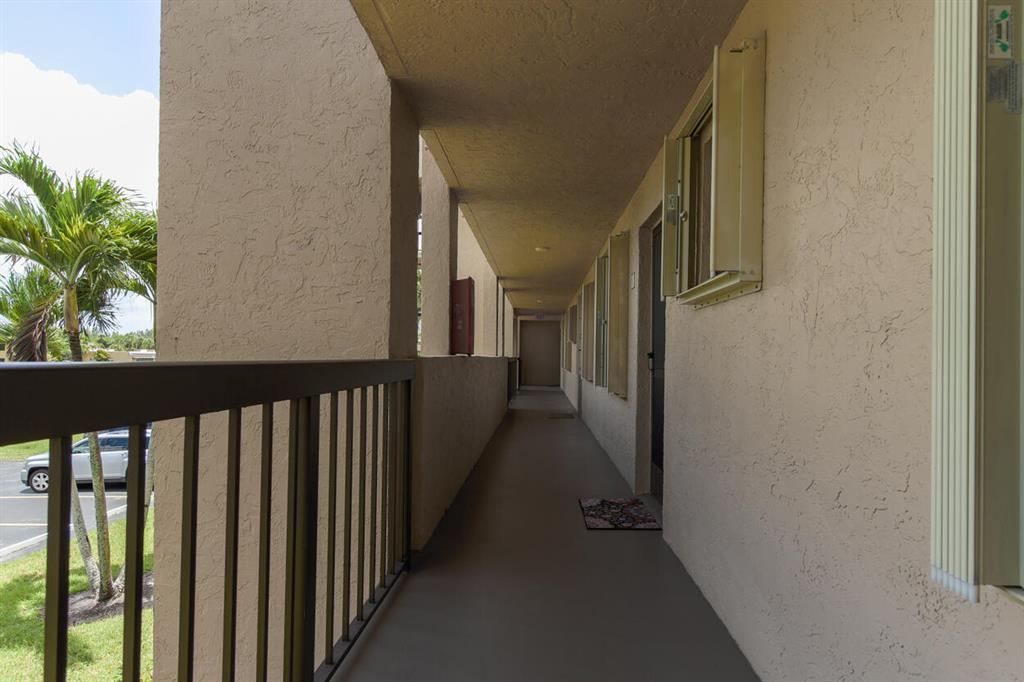 GOLDEN LAKES CONDO - Residential