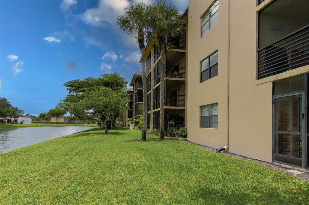 GOLDEN LAKES CONDO - Residential