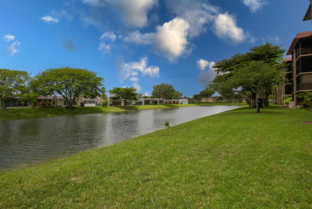 GOLDEN LAKES CONDO - Residential