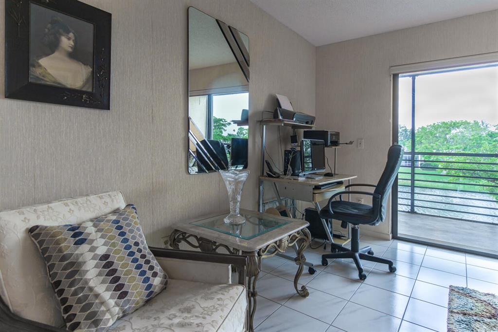 GOLDEN LAKES CONDO - Residential