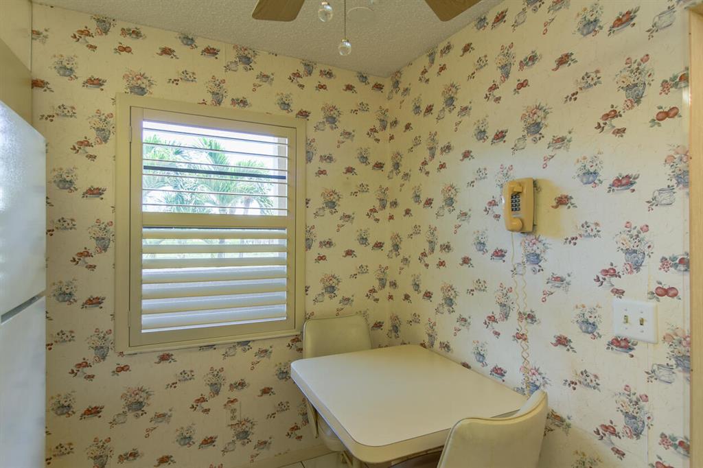 GOLDEN LAKES CONDO - Residential