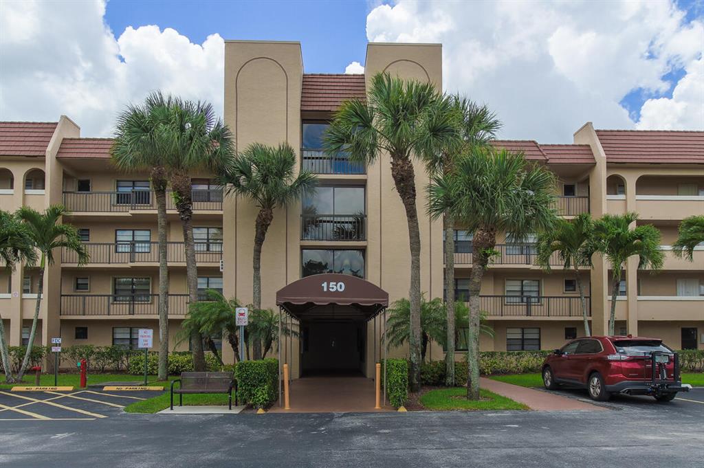 GOLDEN LAKES CONDO - Residential