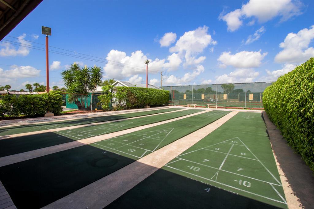 GOLDEN LAKES CONDO - Residential