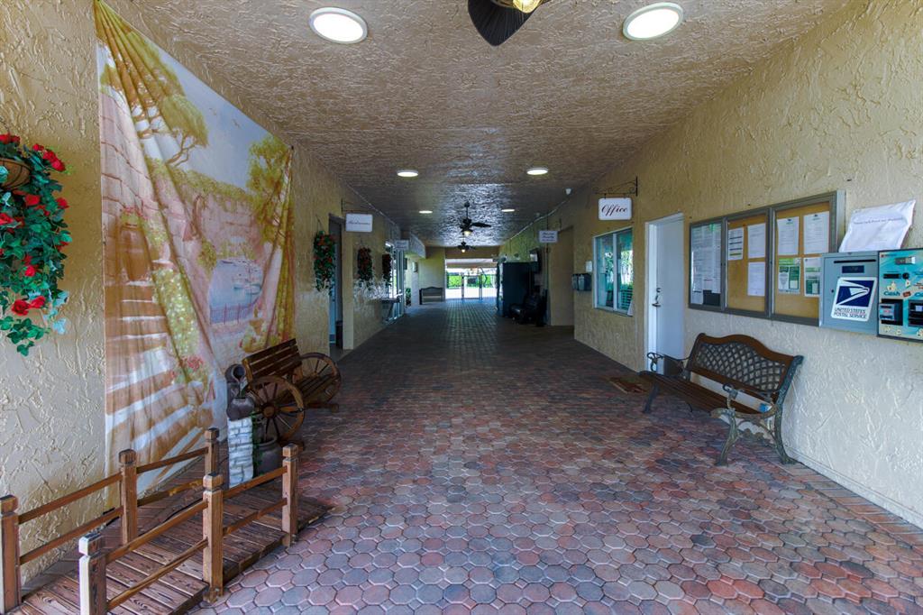 GOLDEN LAKES CONDO - Residential