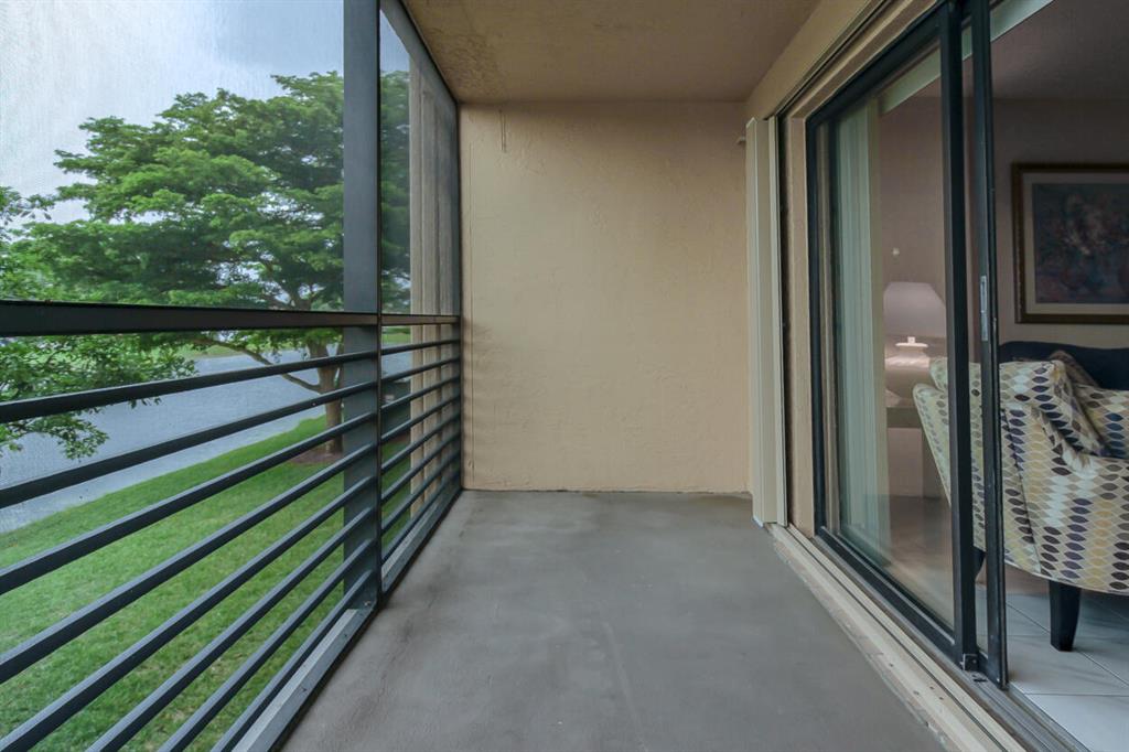 GOLDEN LAKES CONDO - Residential